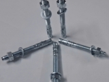 Nên chọn bulong nở inox hay bulong nở sắt?